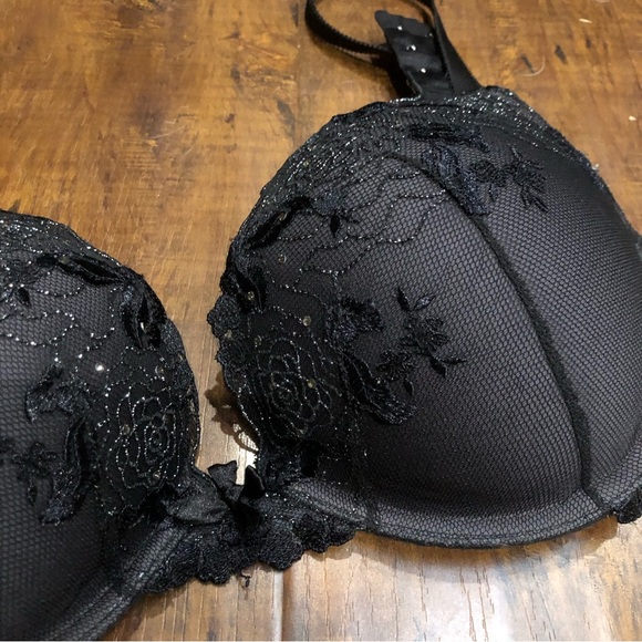 Victoria’s Secret Dream Angels Black Lace Rhinestone Push up Bra - Picture 3 of 5